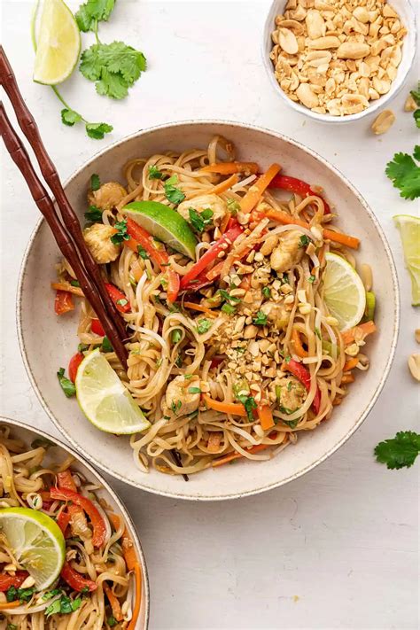 15 Nutritional Benefits Of Chicken Pad Thai