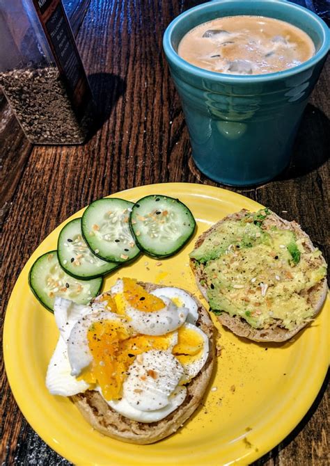 226 Calorie Breakfast Thomas Amp 39 Light English Muffin 100 Avo 30 Soft Boiled Egg 72