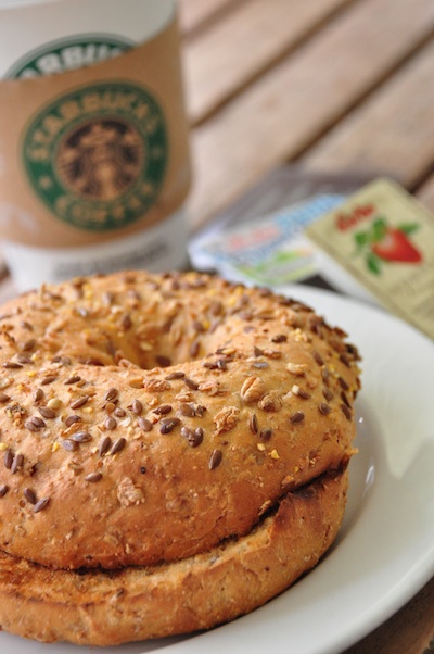 9 Plain Bagel Nutrition Myths Busted