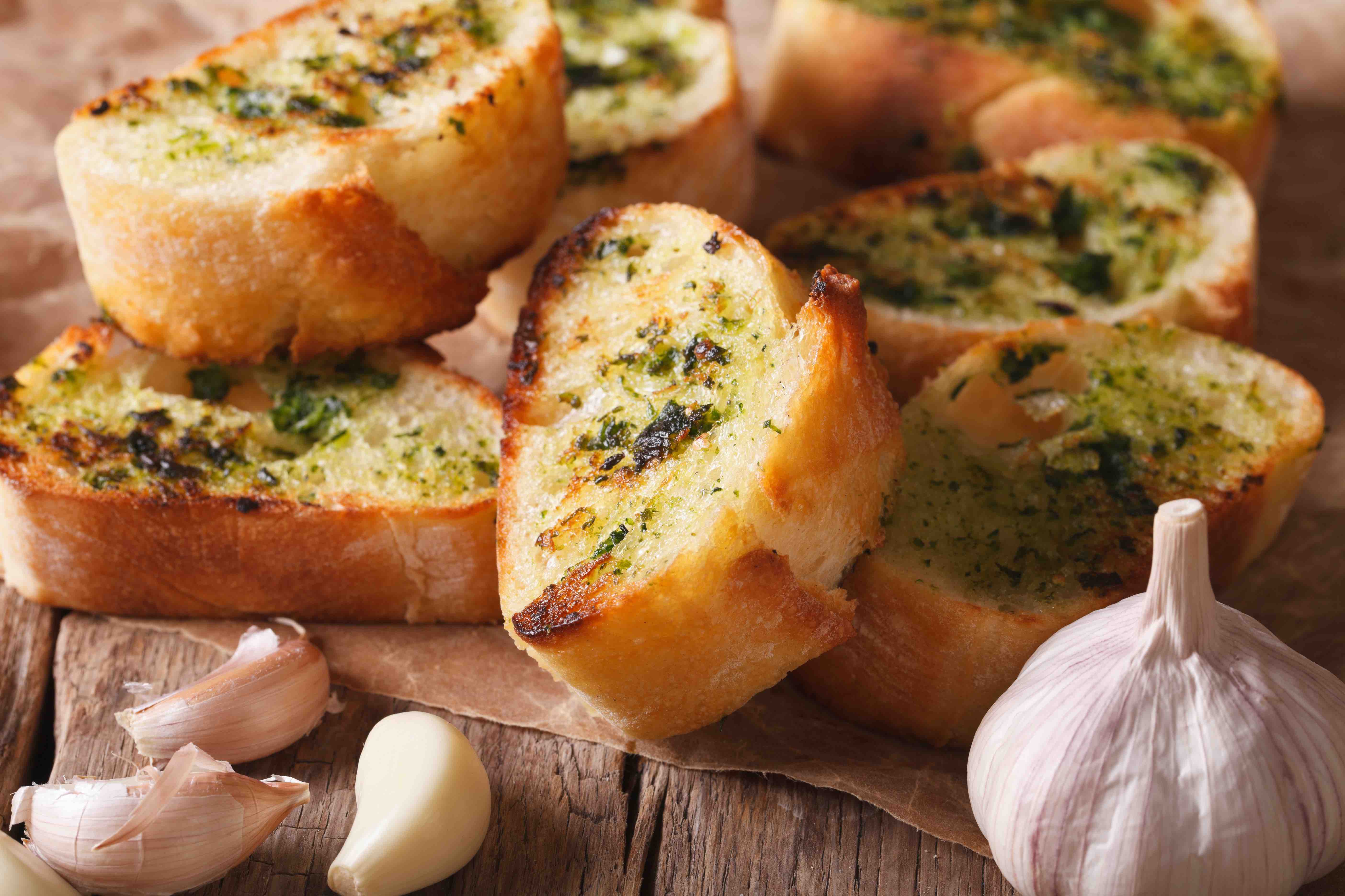 Garlic Bread Nutrition Facts