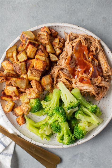 Healthy Crockpot Pulled Pork The Clean Eating Couple