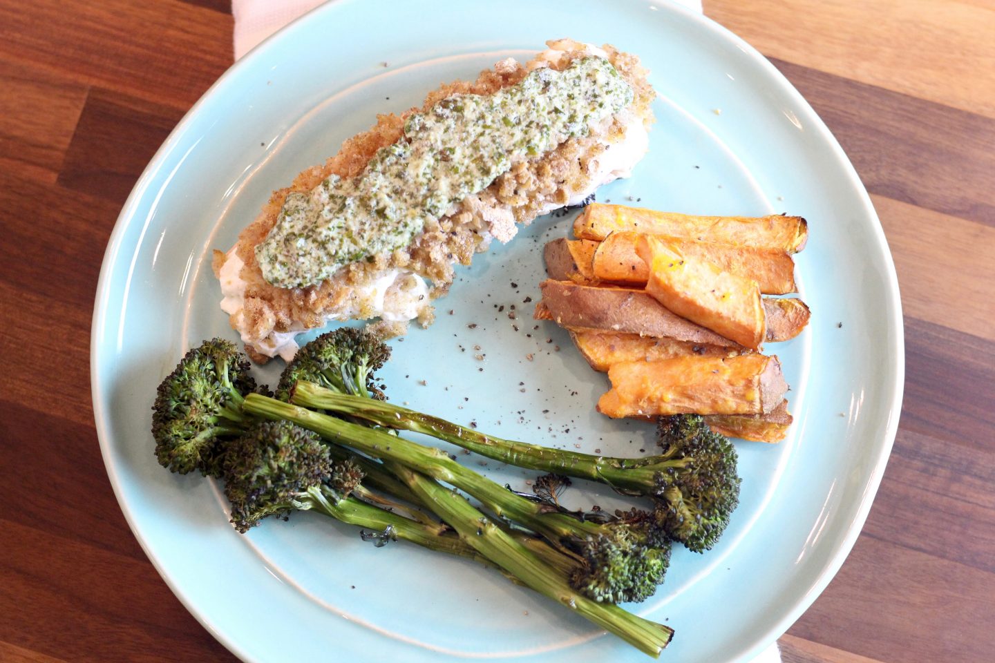 How Healthy Is Baked Salmon? Nutrition Guide