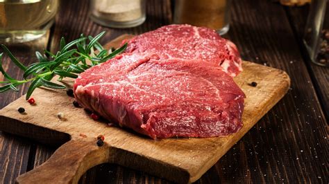 Sirloin Steak Nutrition: Enhances Athletic Performance