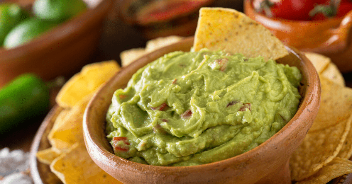 What Makes Guacamole Chipotle So Nutritious? Uncover The Facts!