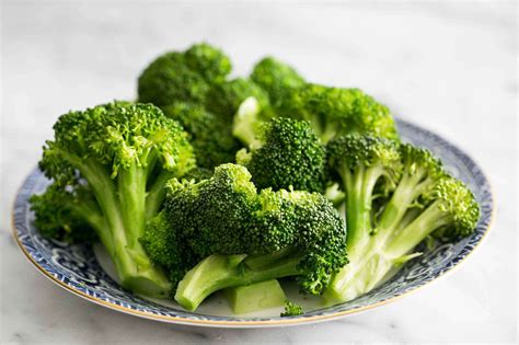 When Is Steamed Broccoli Best?